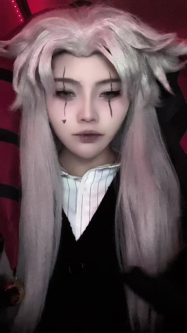 @── 𝓡𝓸𝓼𝓲𝓪𝓷 ──