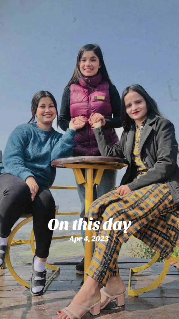 @Kajal chhetri💫