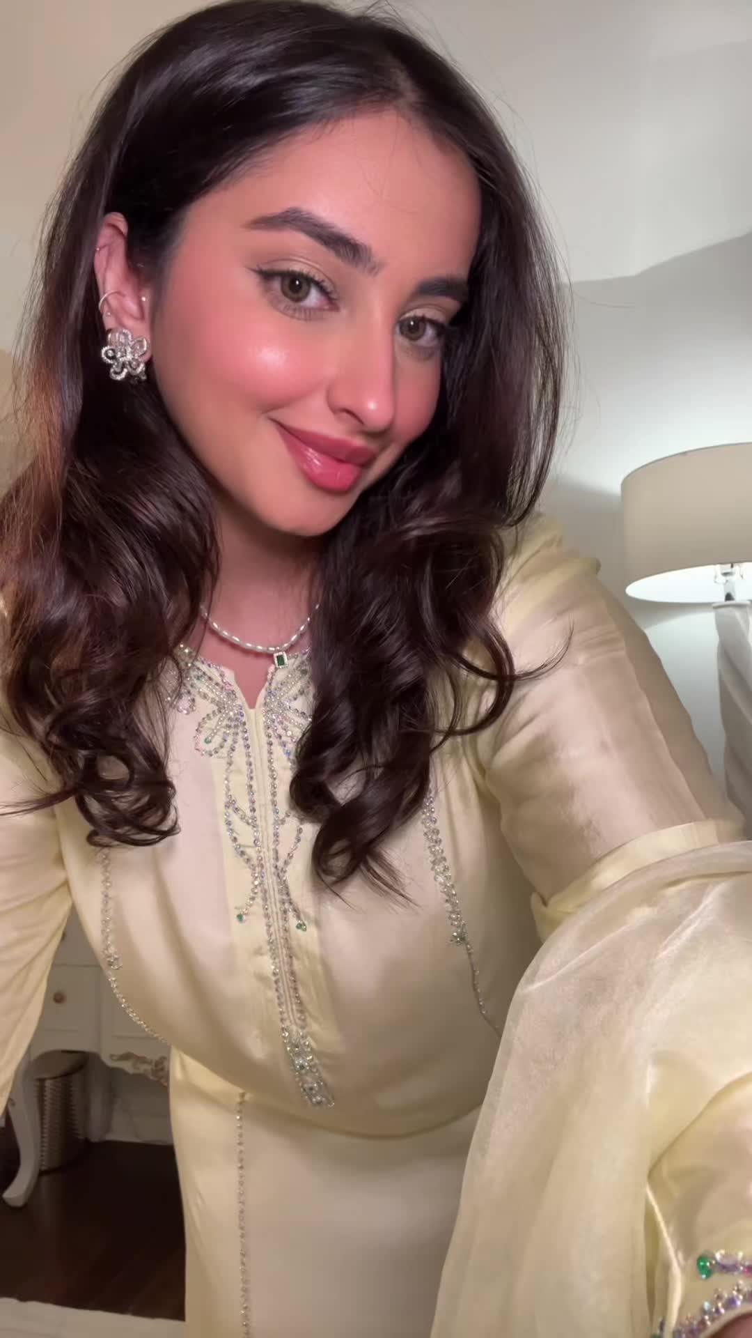 @Sara _mahnoor