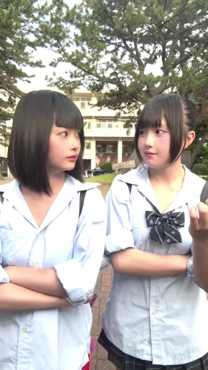 @ゆ り