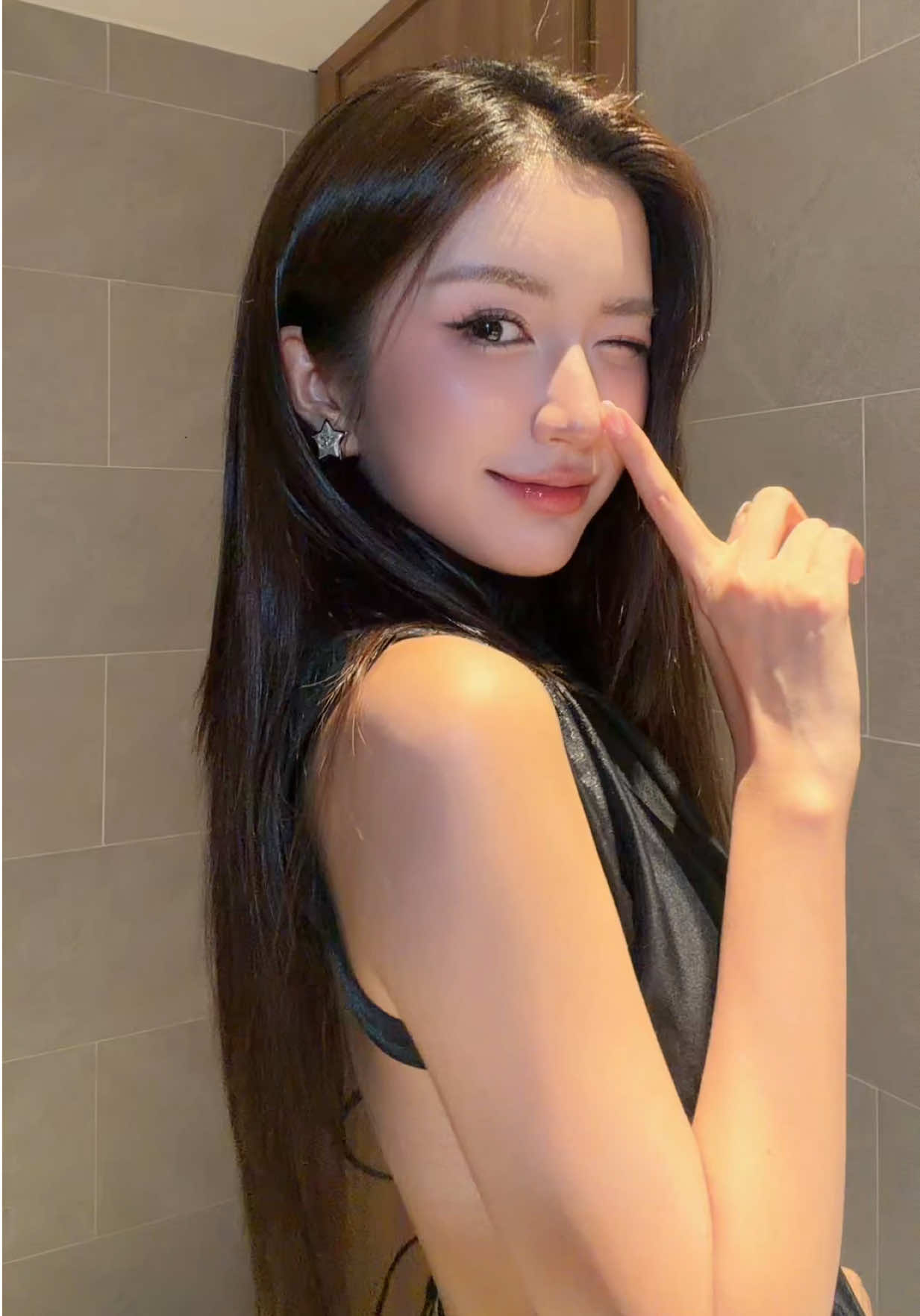 @Nguyễn Ngọc Huyền