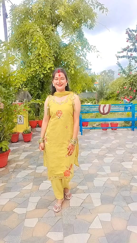 @👸karishma Nath👑