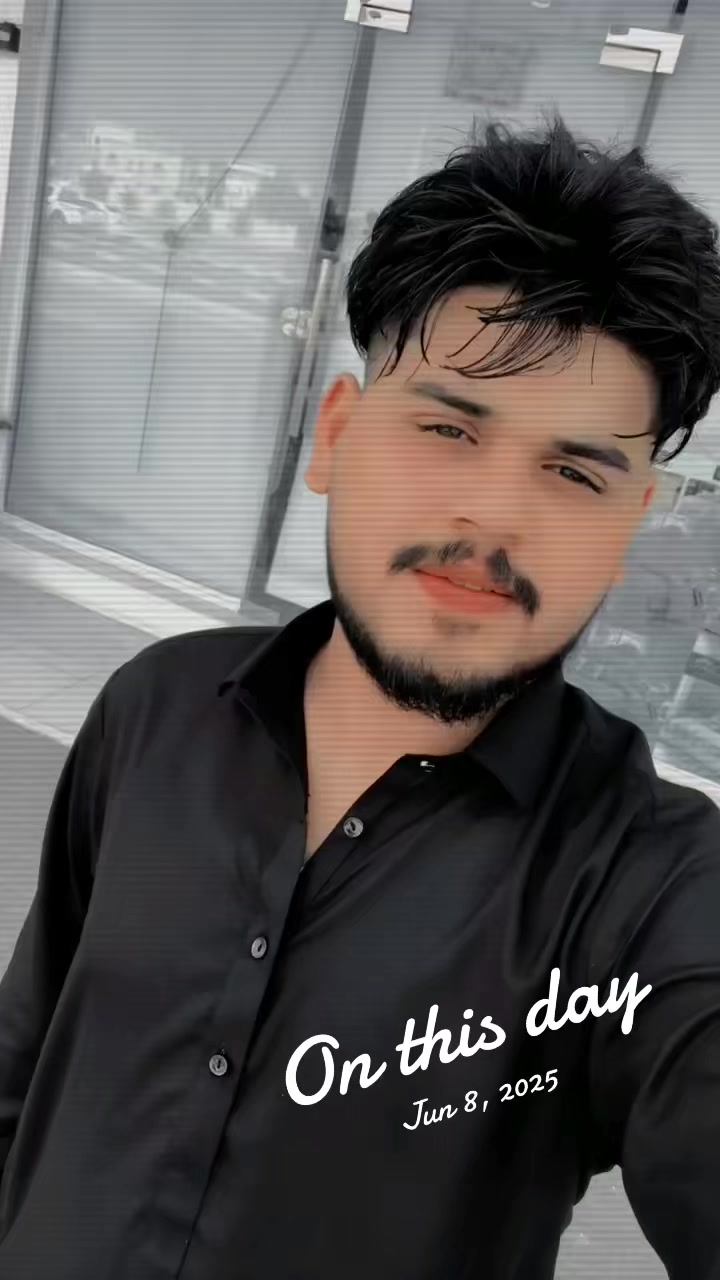@Nomi Raja 🇵🇰