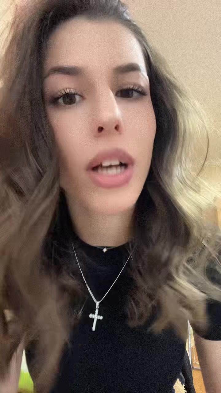 @Anasteiiiiishaa