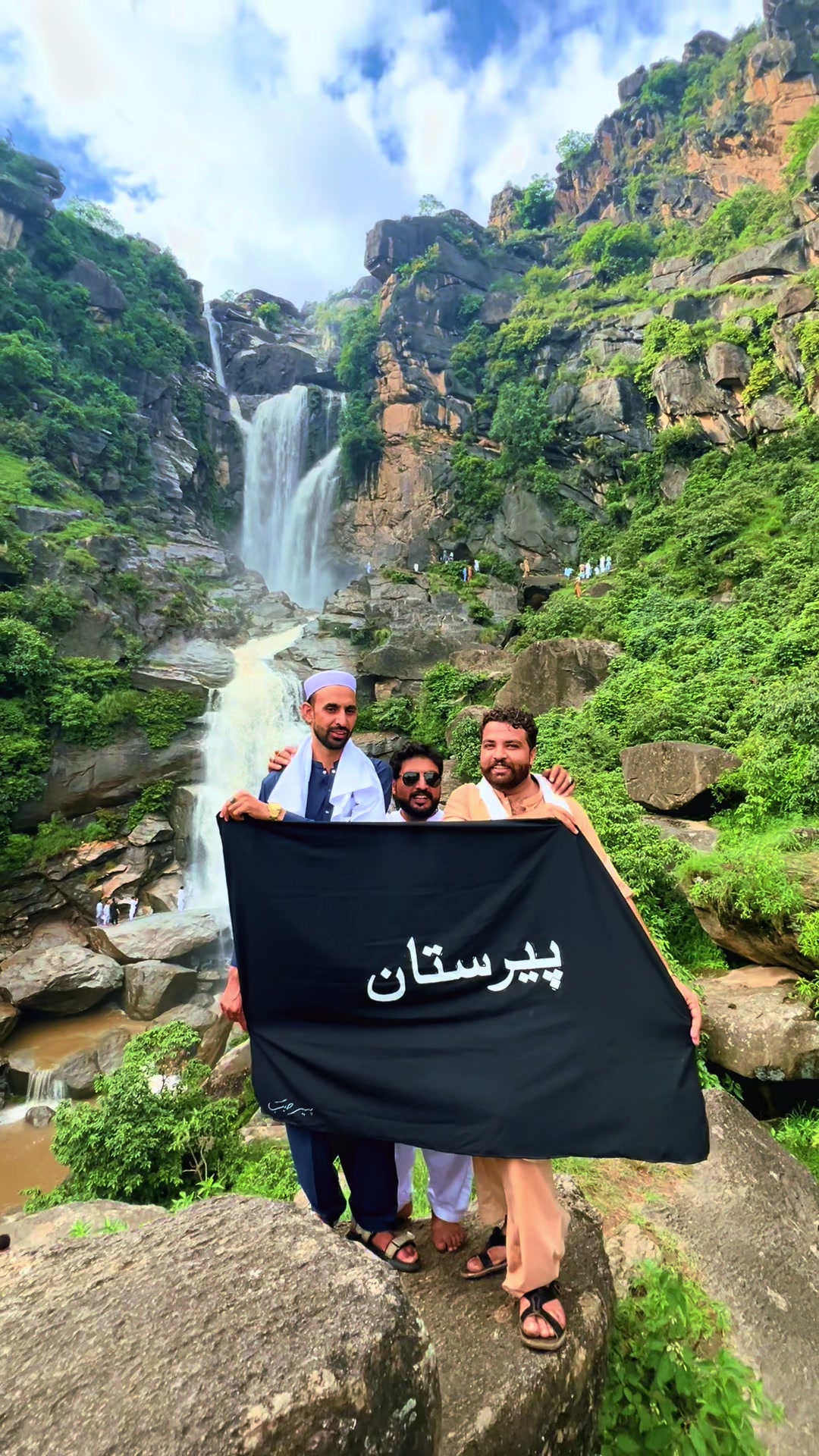 @گران آٹو ڈیکوریشن بریکوٹ سوات