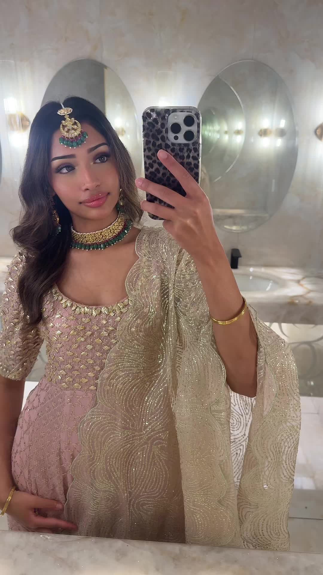 @Sarah khan