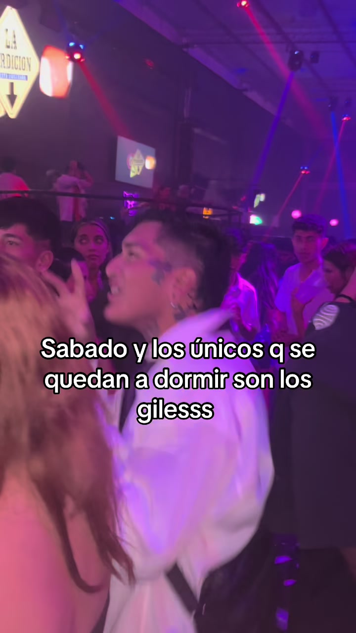 @Quedeque?