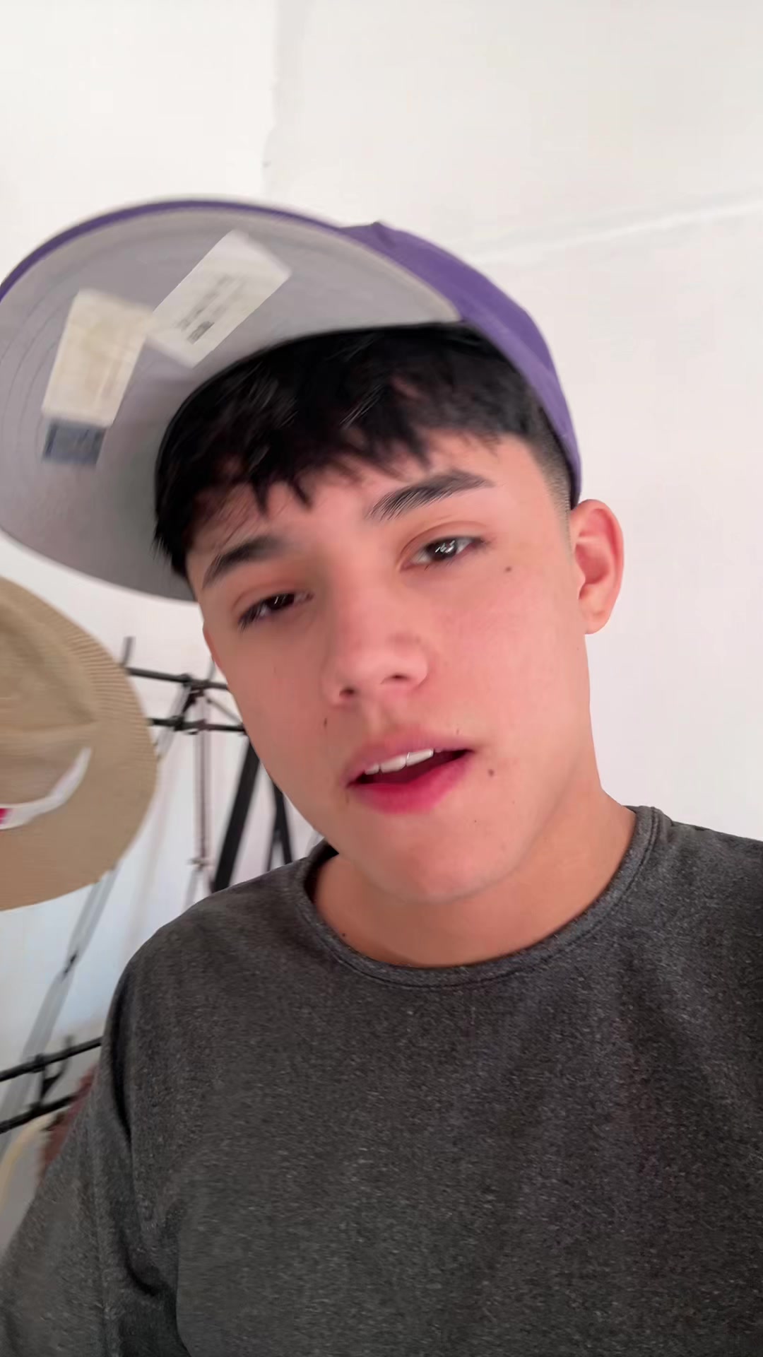 @laureanogomezz