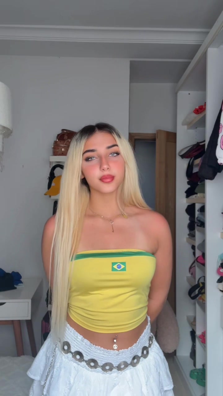 @QUEEN LINAA