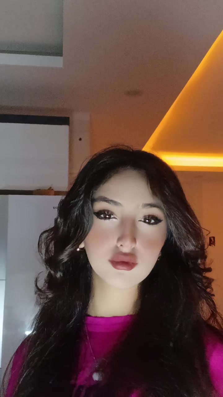 @Donya🫐