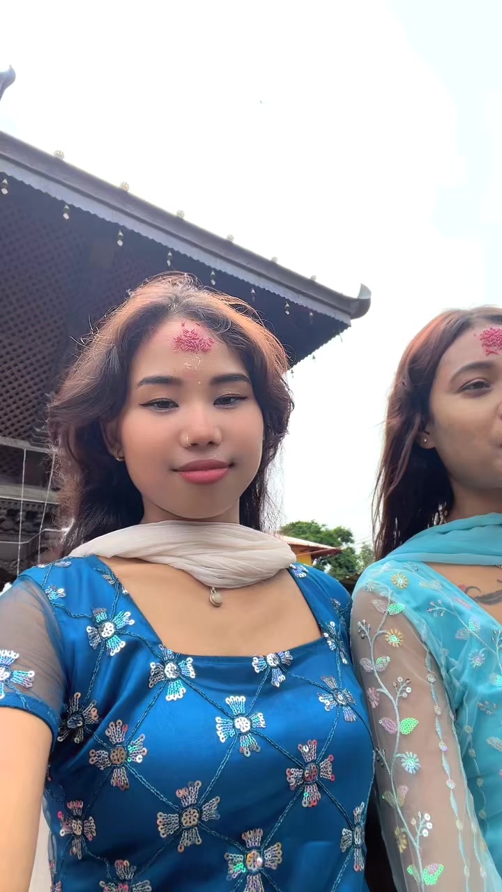 @Sonu Tharu🧿