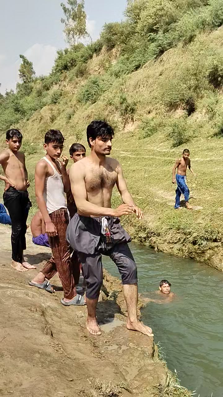 @king_👑 Tariq_shah 👑