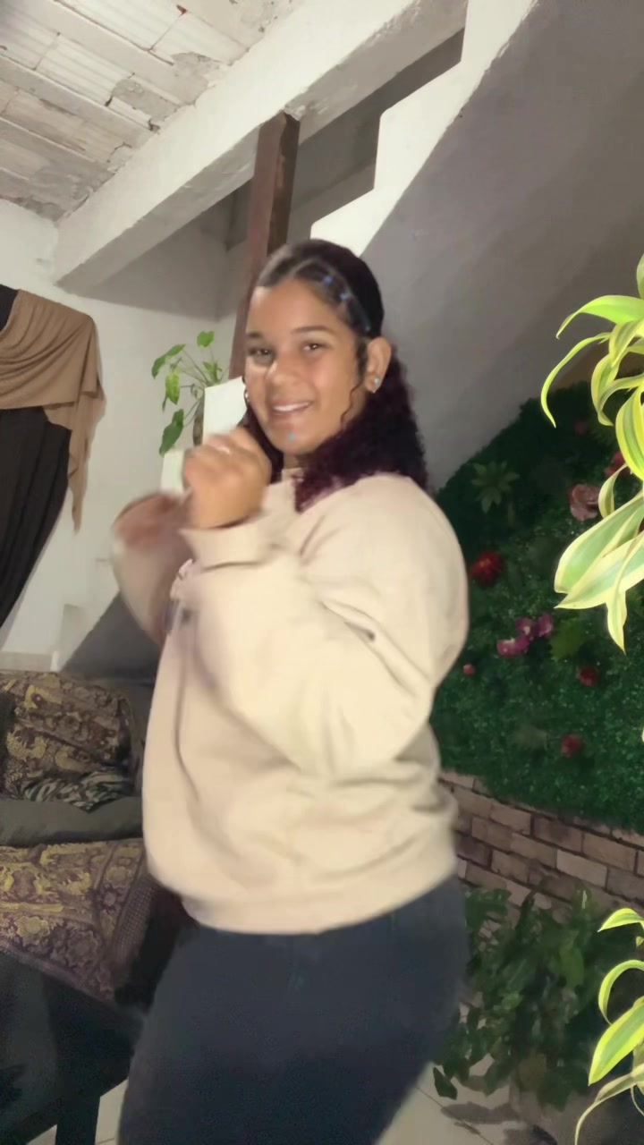 @Aagatha_cuba