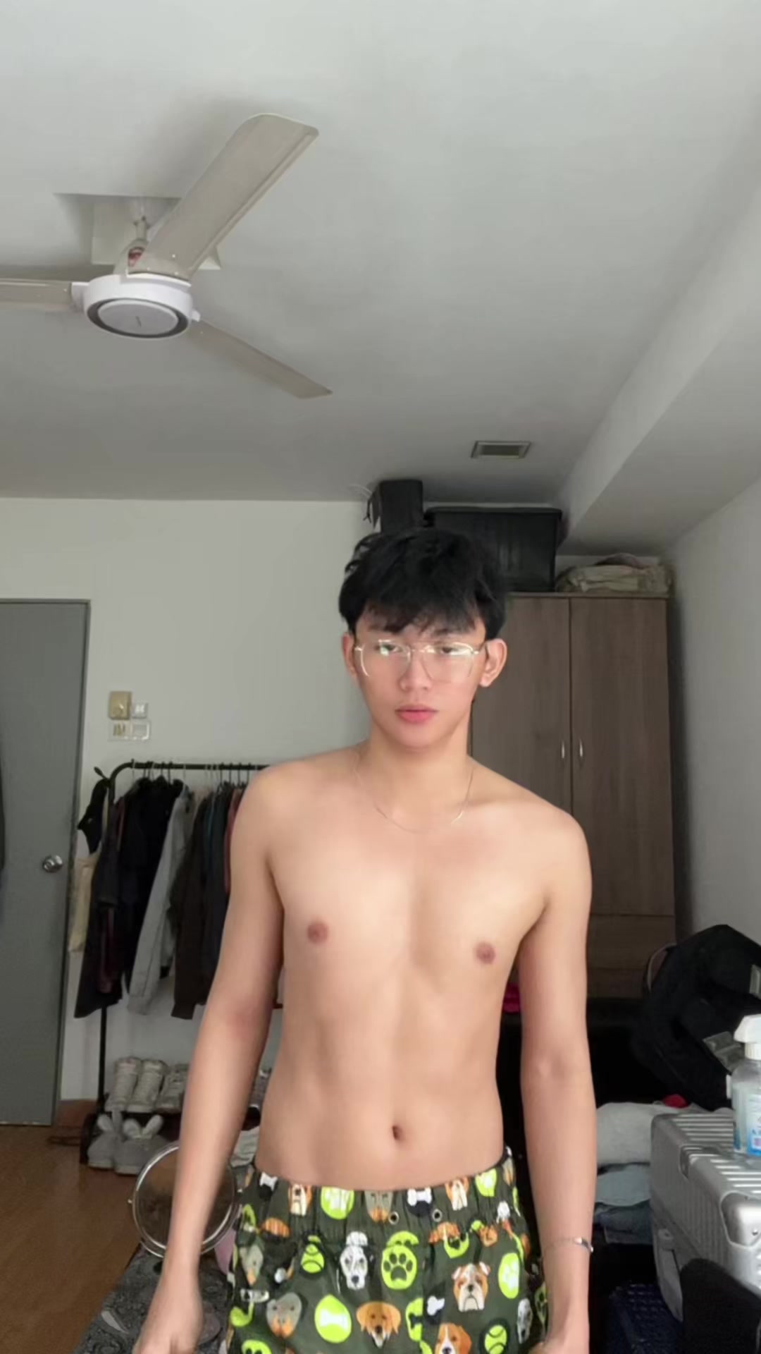 @deyb_warde on IG