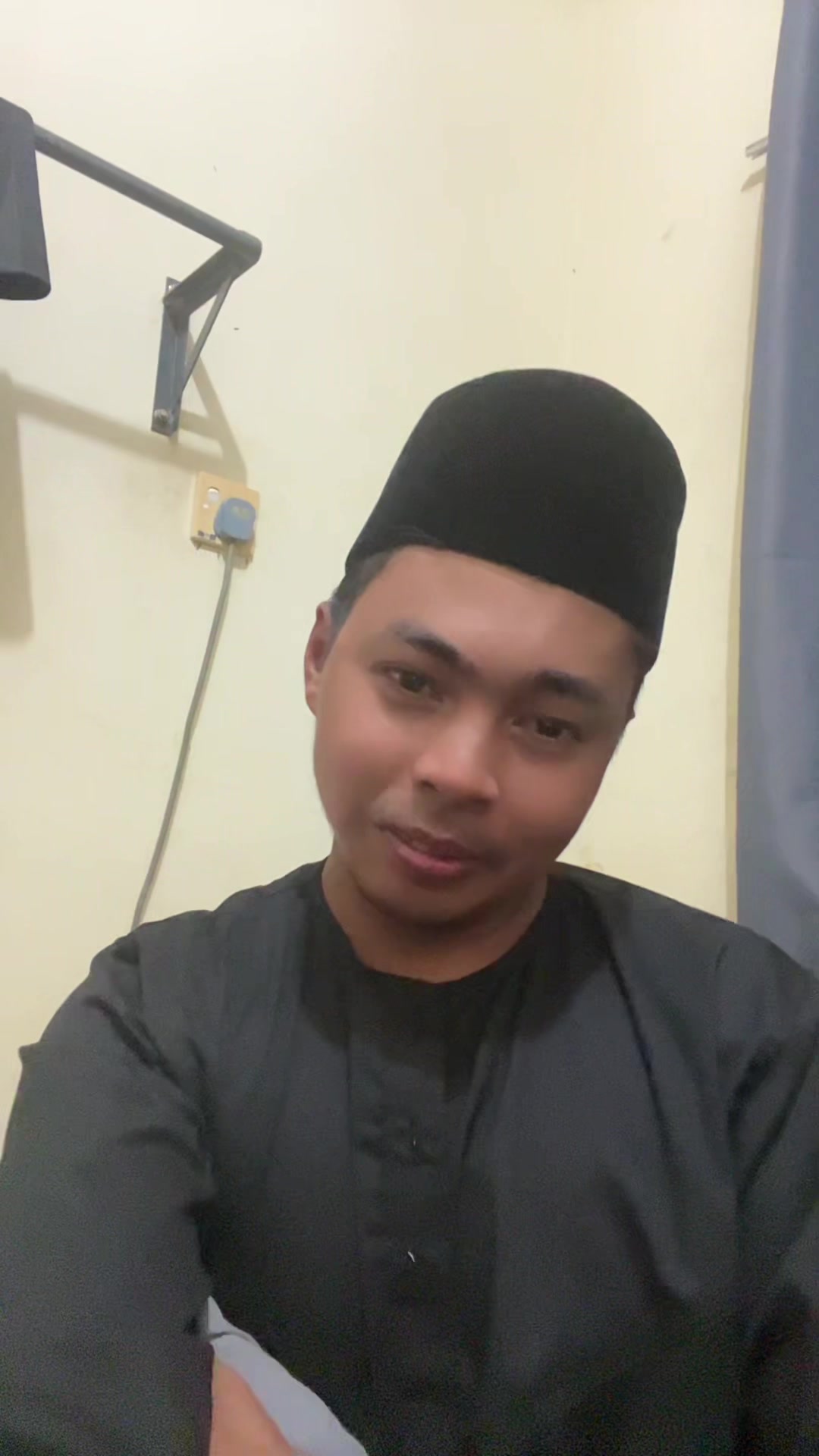 @Azizi Ajiji