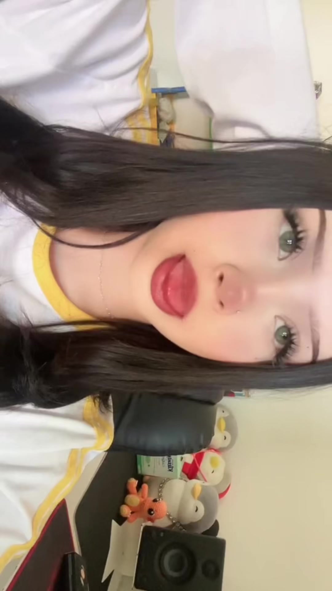 @ninispao