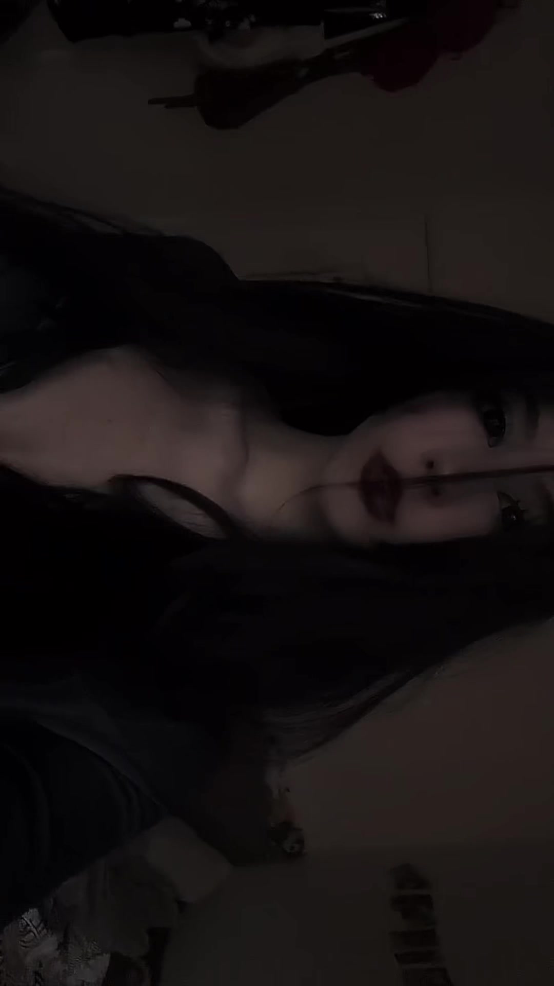 @M⋆୨♡୧⋆