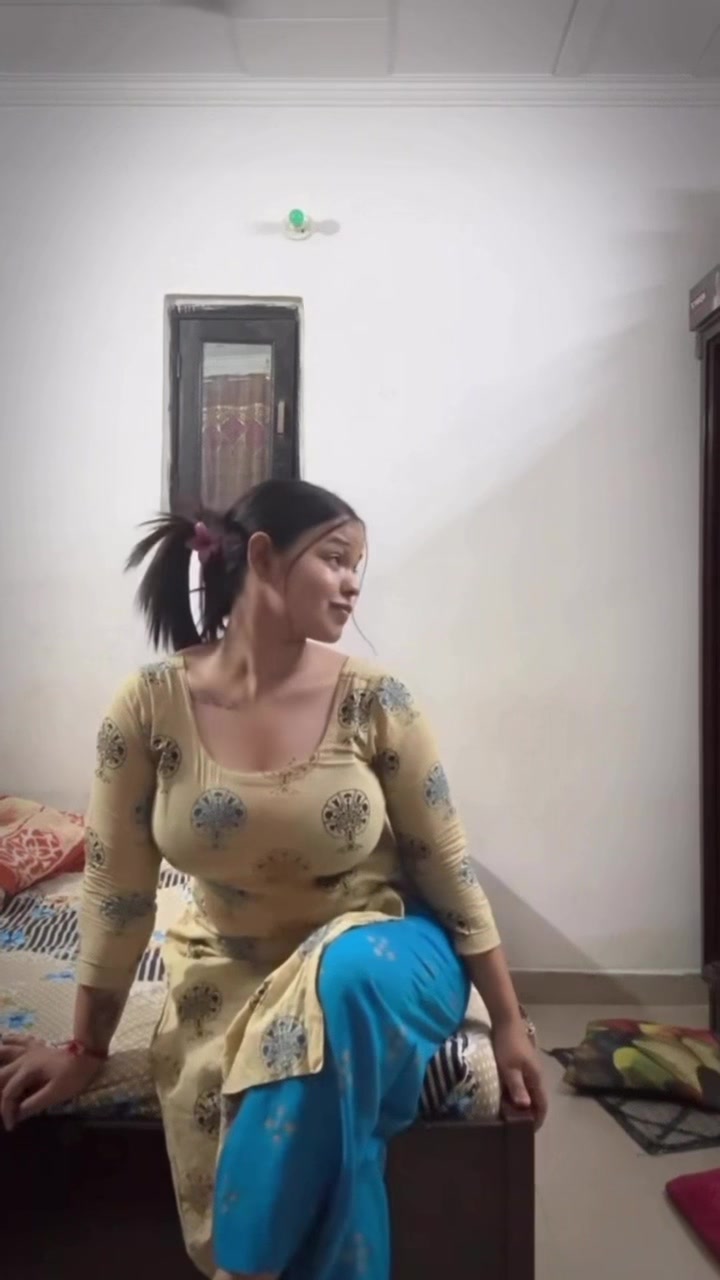 @Lavanya pandey