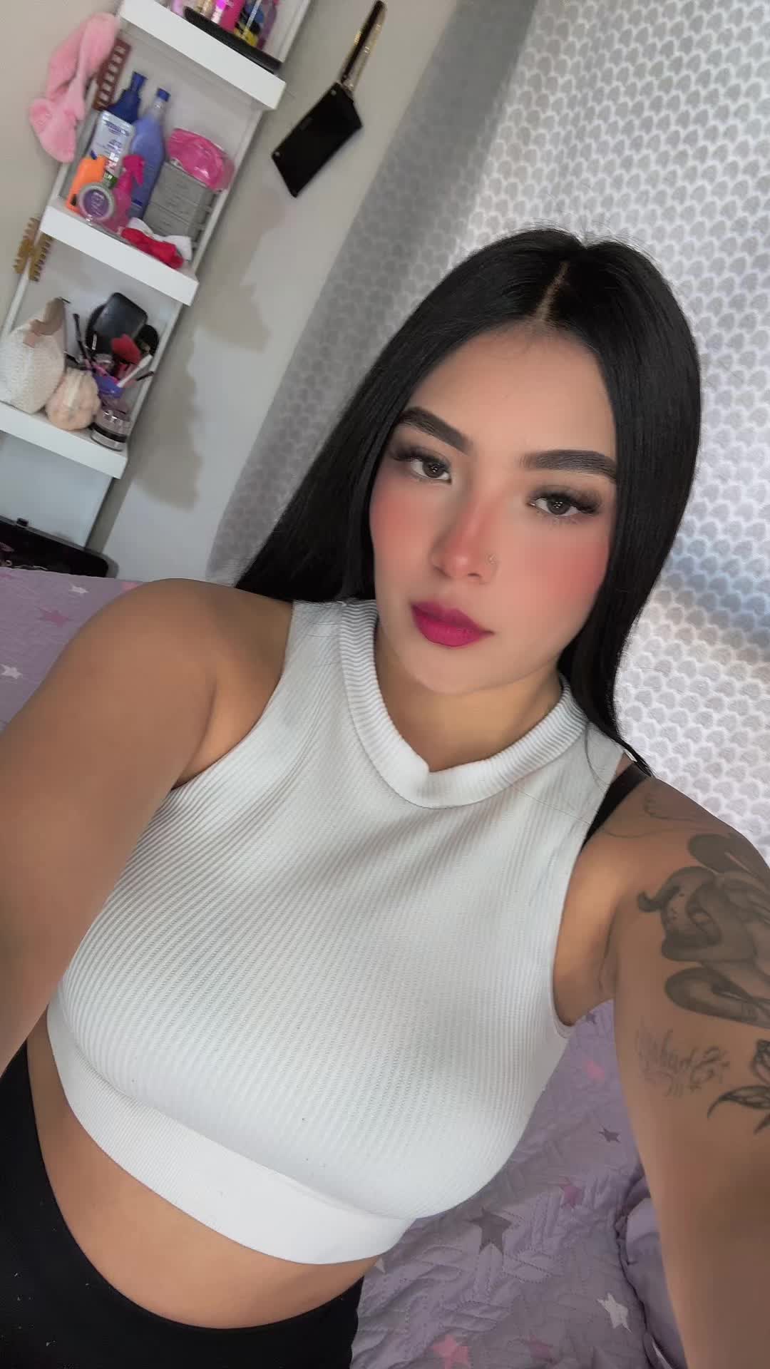 @𝒩𝑜𝑒𝓂𝒾👸🏻