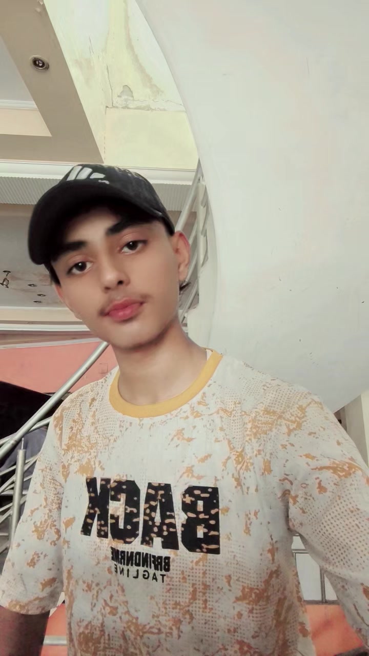 @💫AWAIS✨