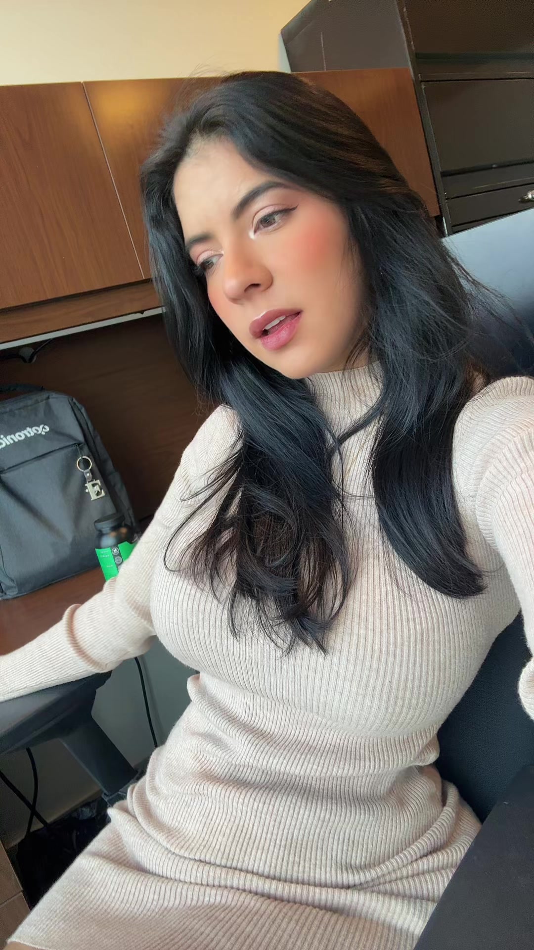 @Eluzmar Alviarez