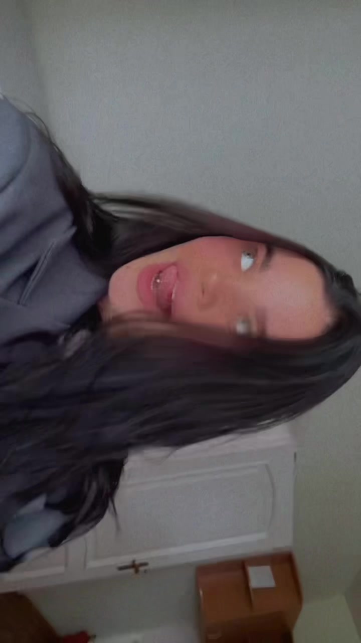@a.lina045