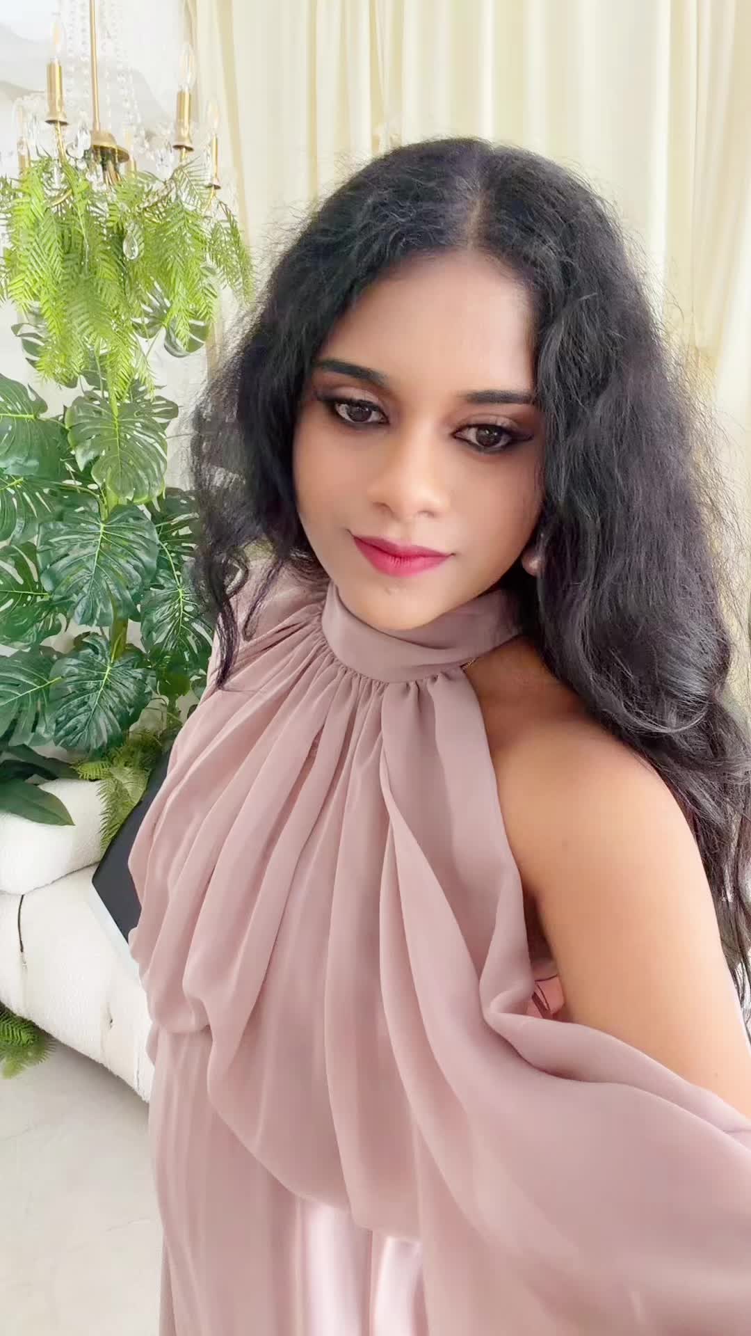 @elakiyaak