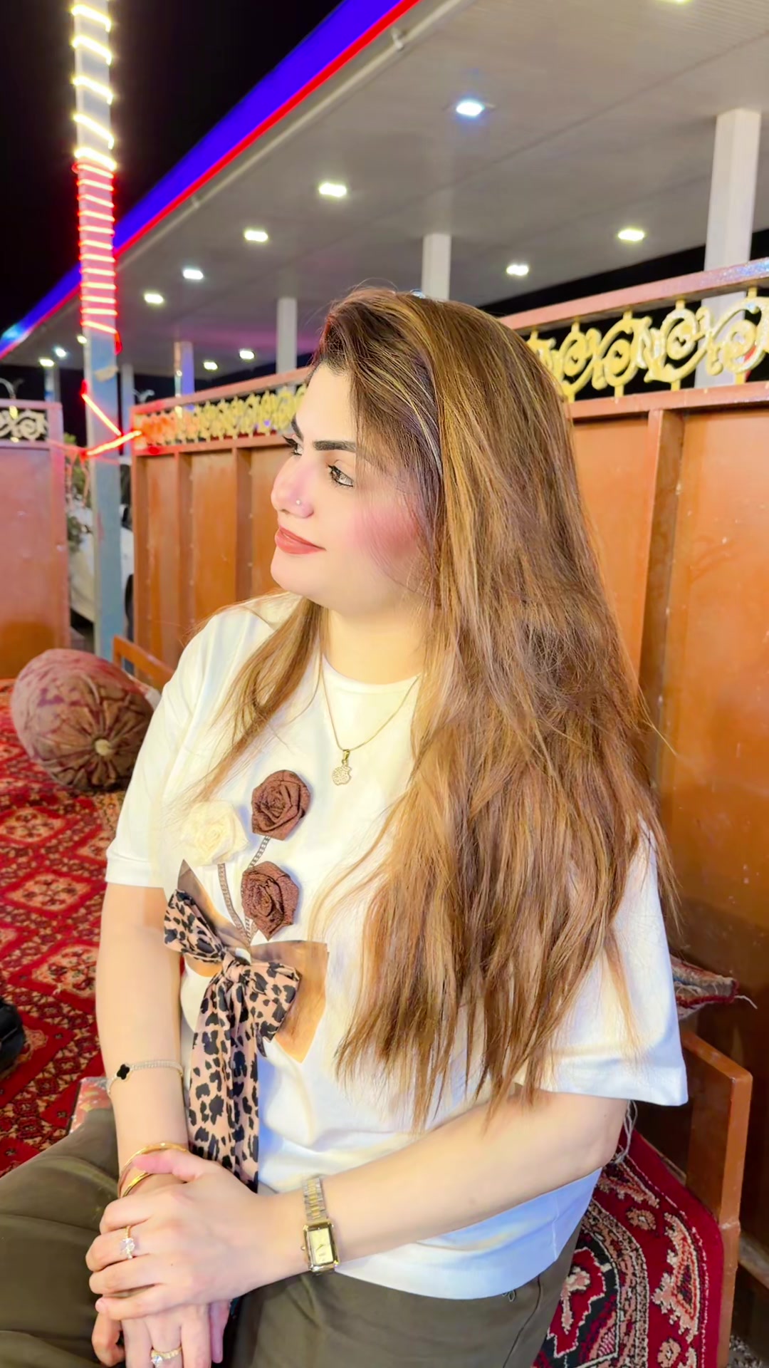 @Fari Baloch