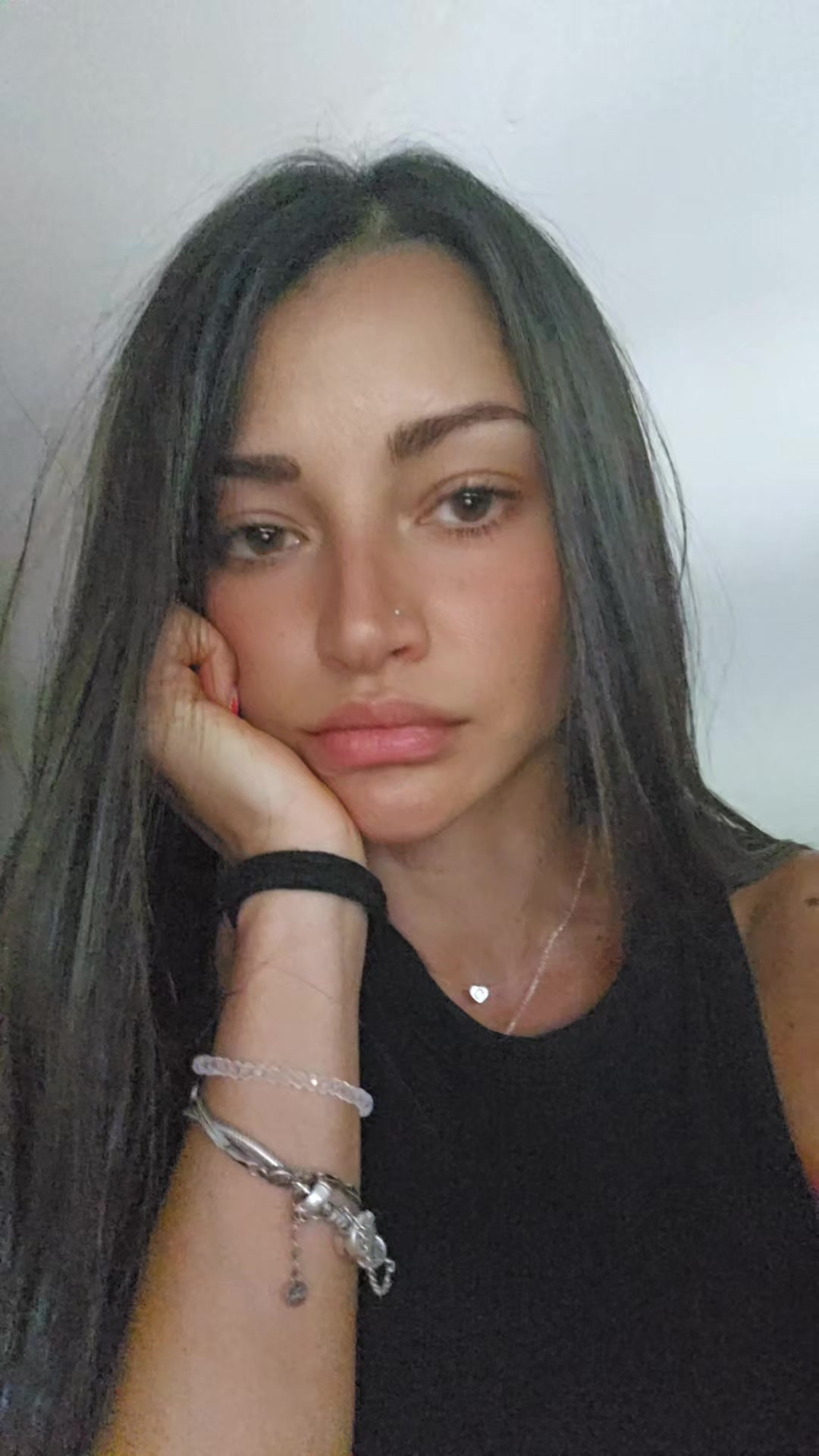 @J.e.l.e.n.a.