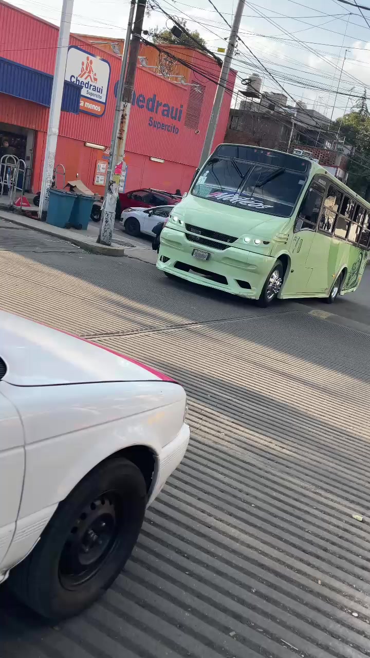 @BUSES ELEGANTES.🔥