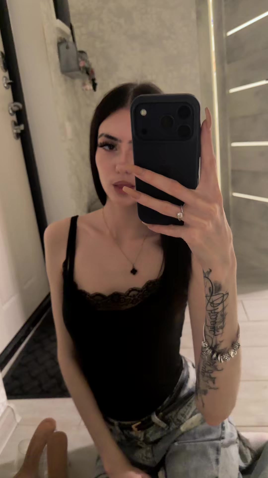 @user41169811832