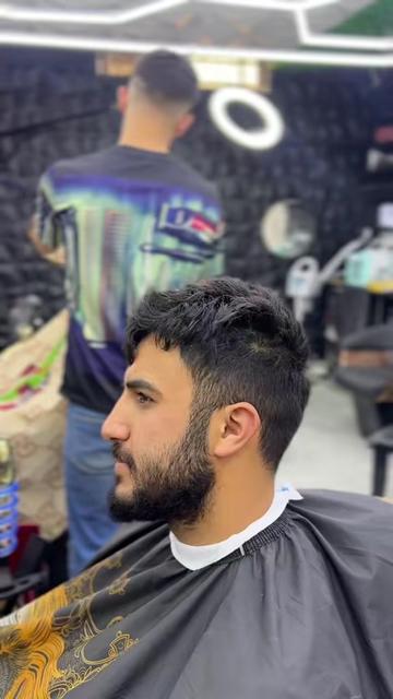 @المقص الملكي الماستر محمد بشير