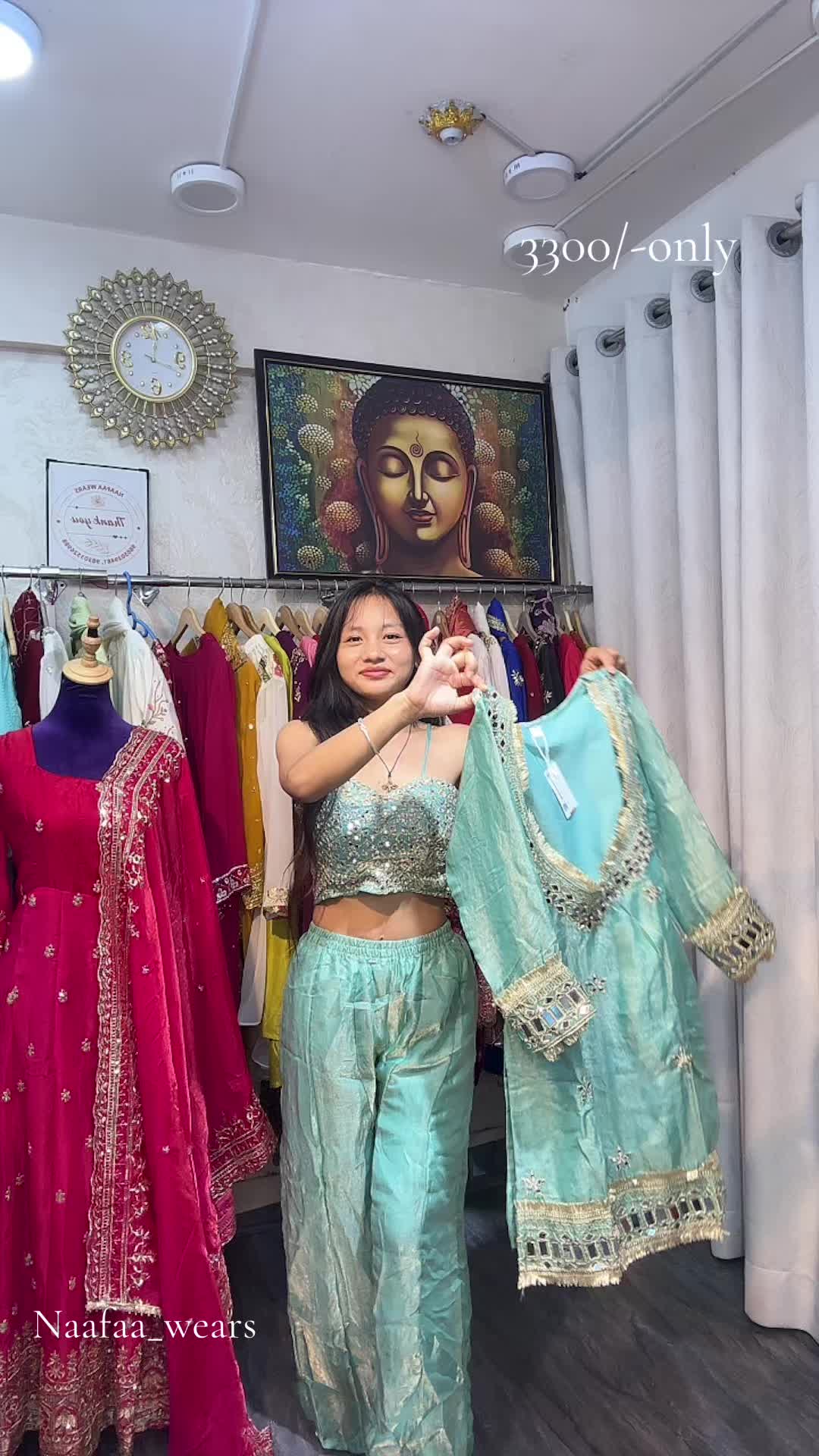 @NAAFAA CLOTHING STORE