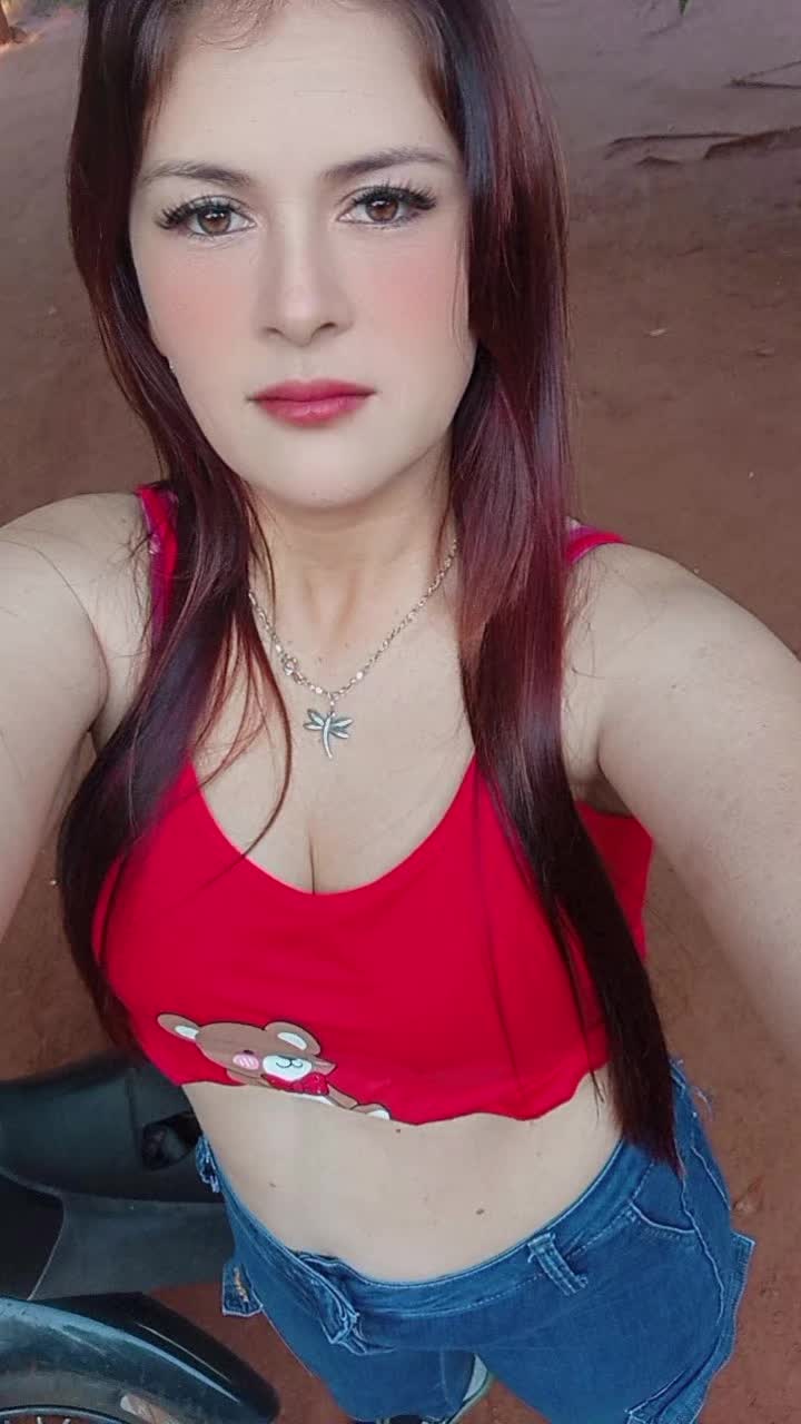 @Elisa chaparro