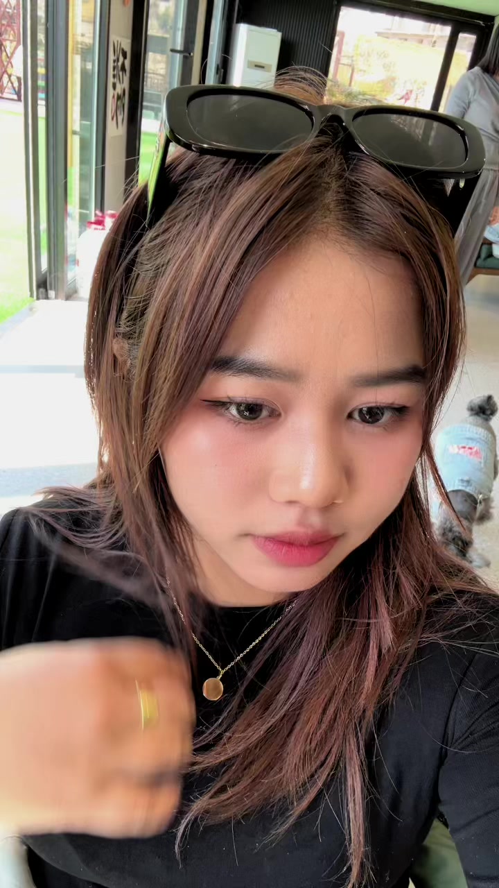 @Ji Ji🐼🖤