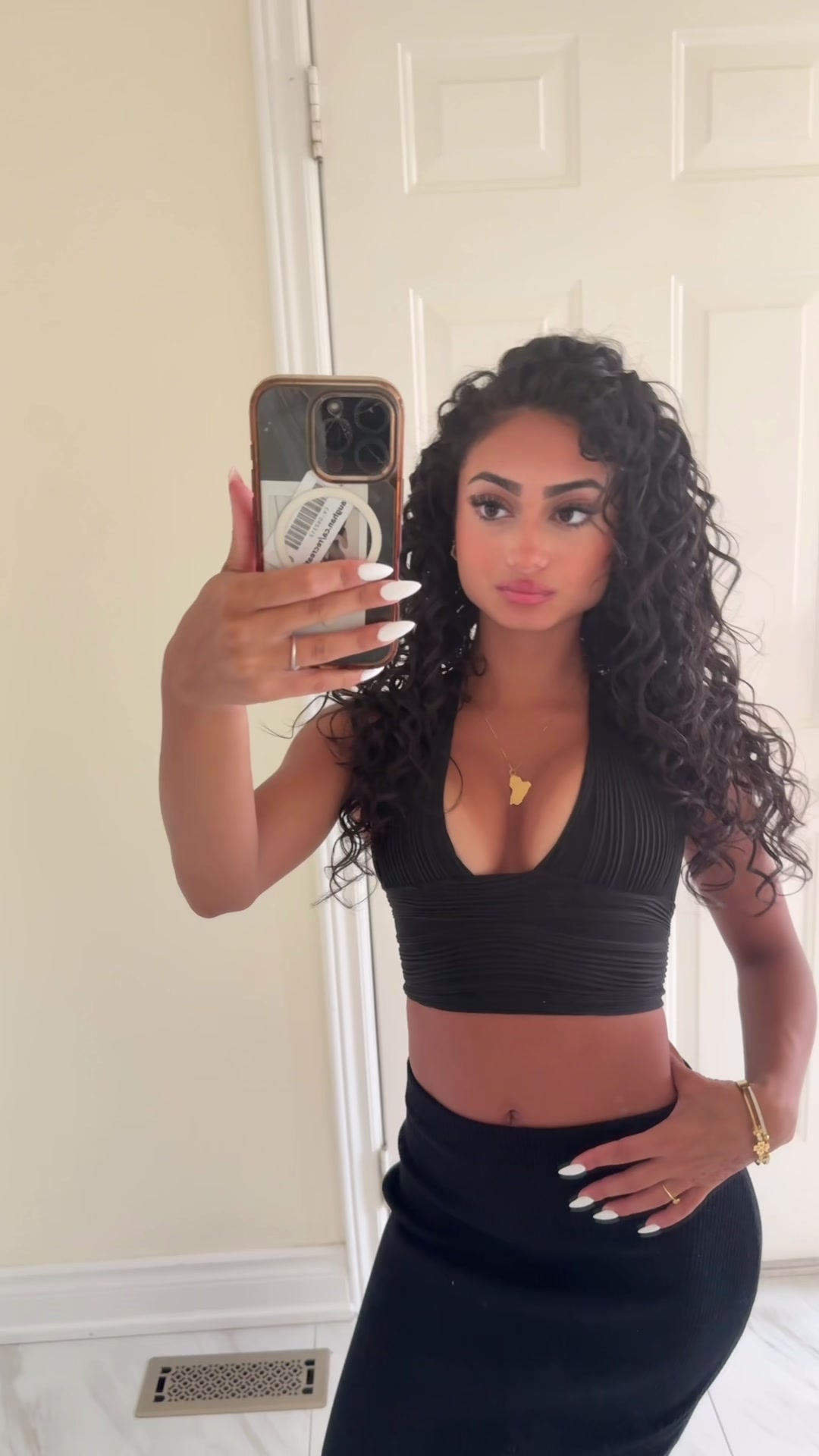 @maryanaspamy