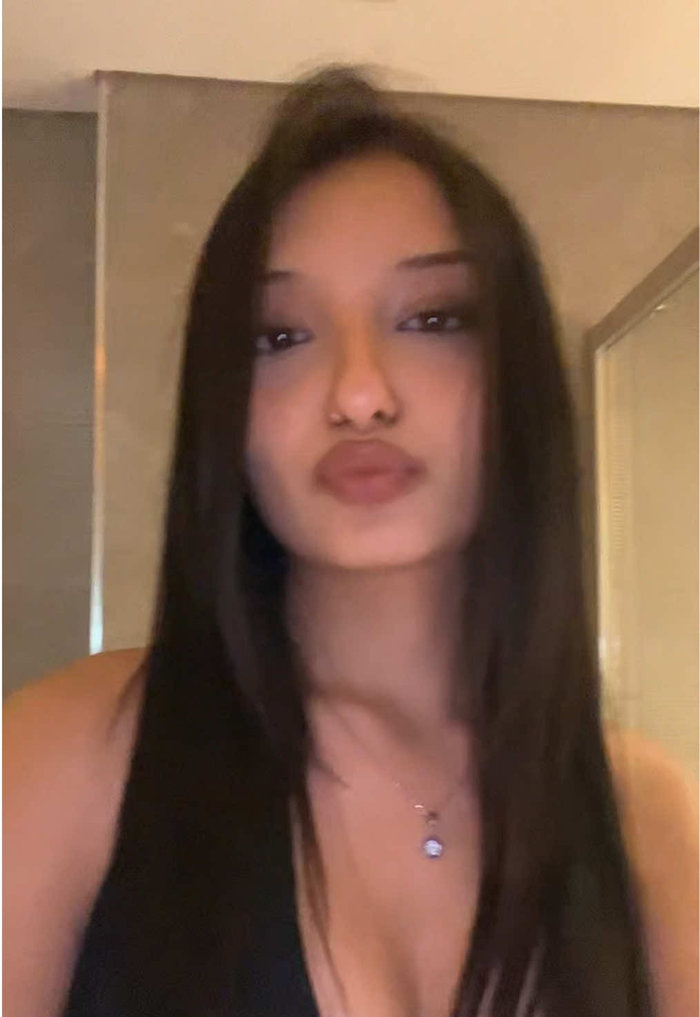 @nehirozbyy