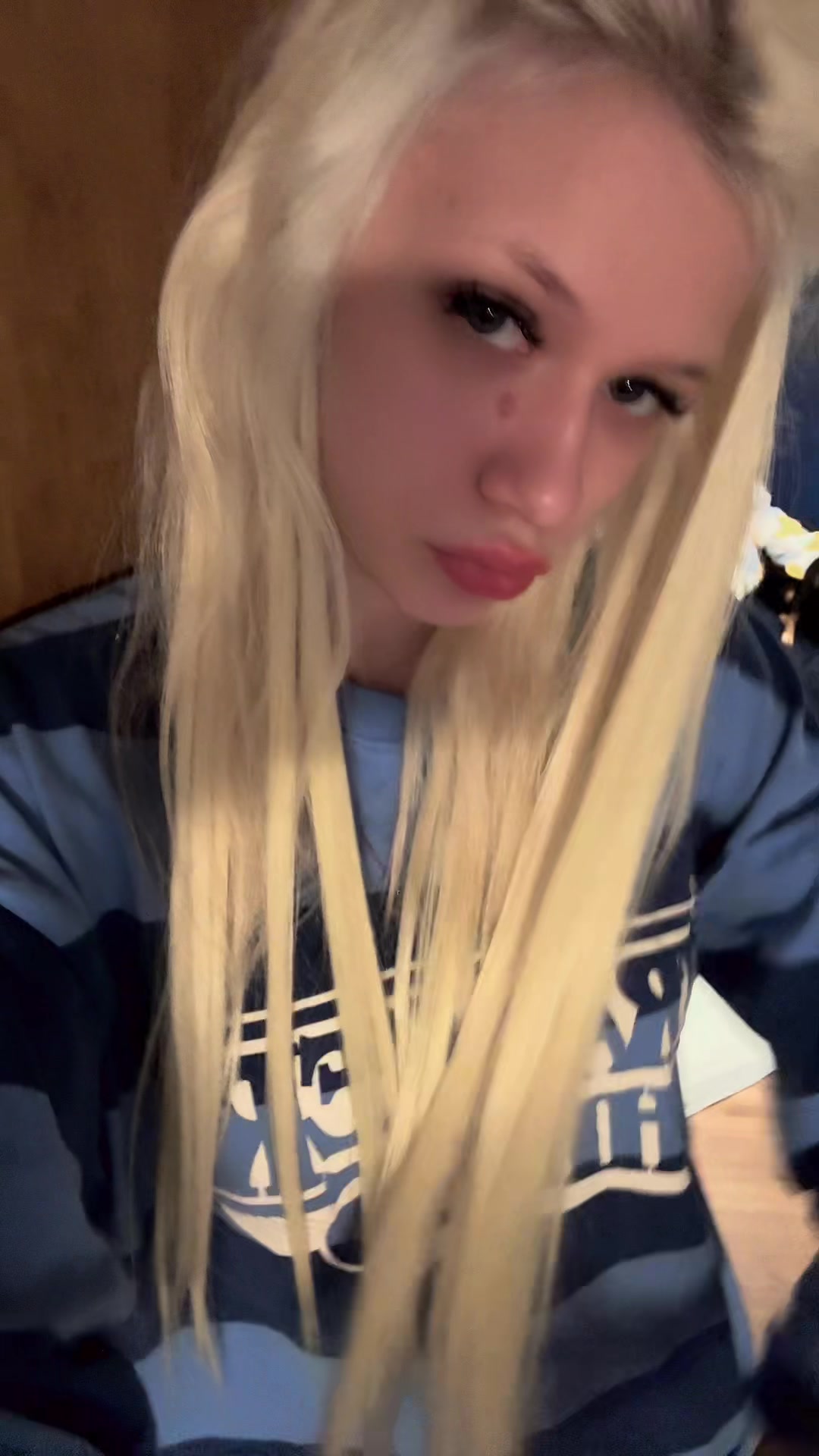 @model Tracy