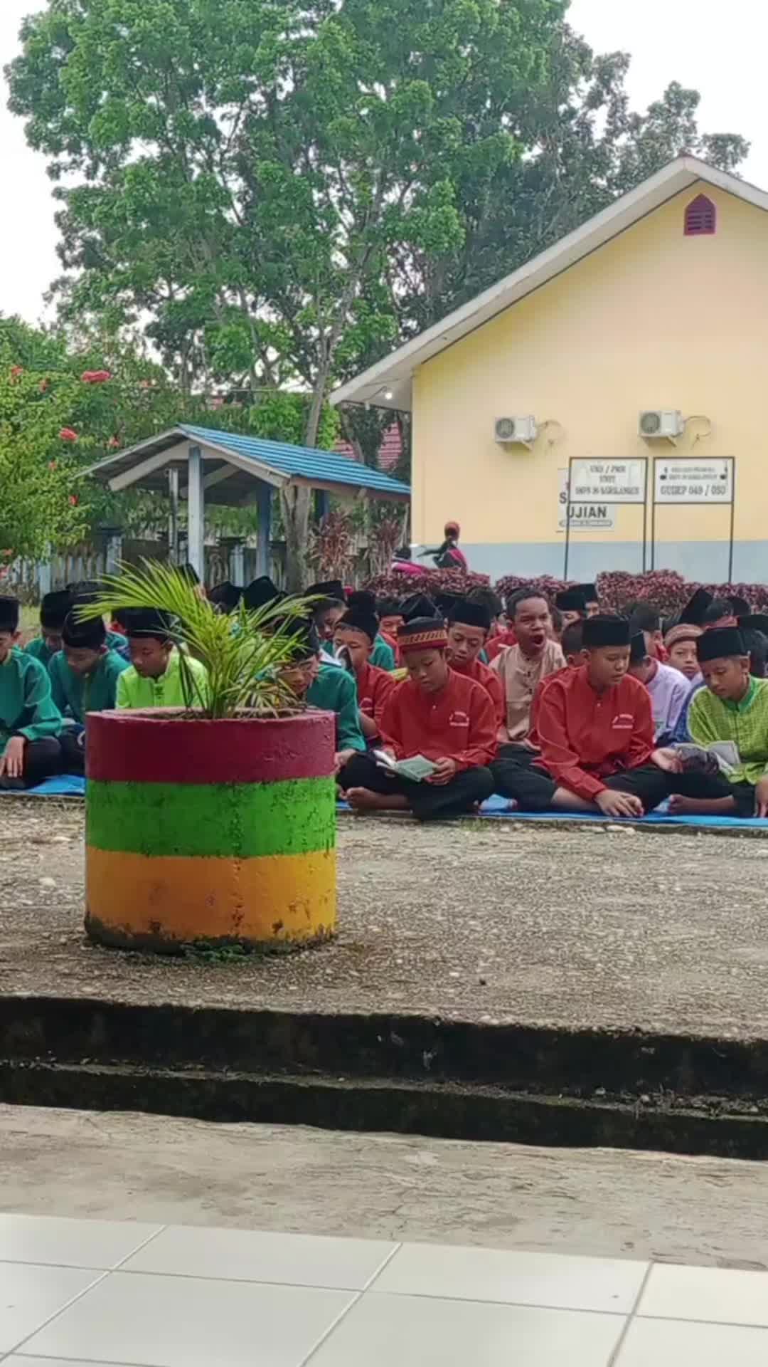 @SMPN 36 SAROLANGUN