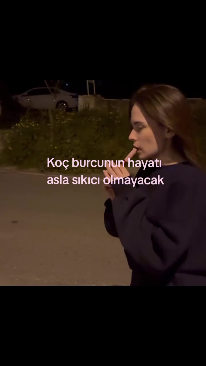 @titikkoma