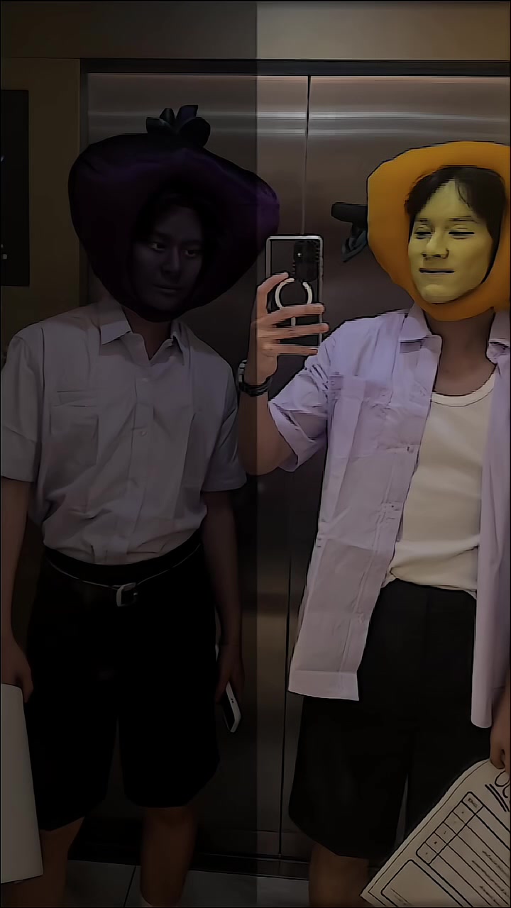 @Khunfaakhaa