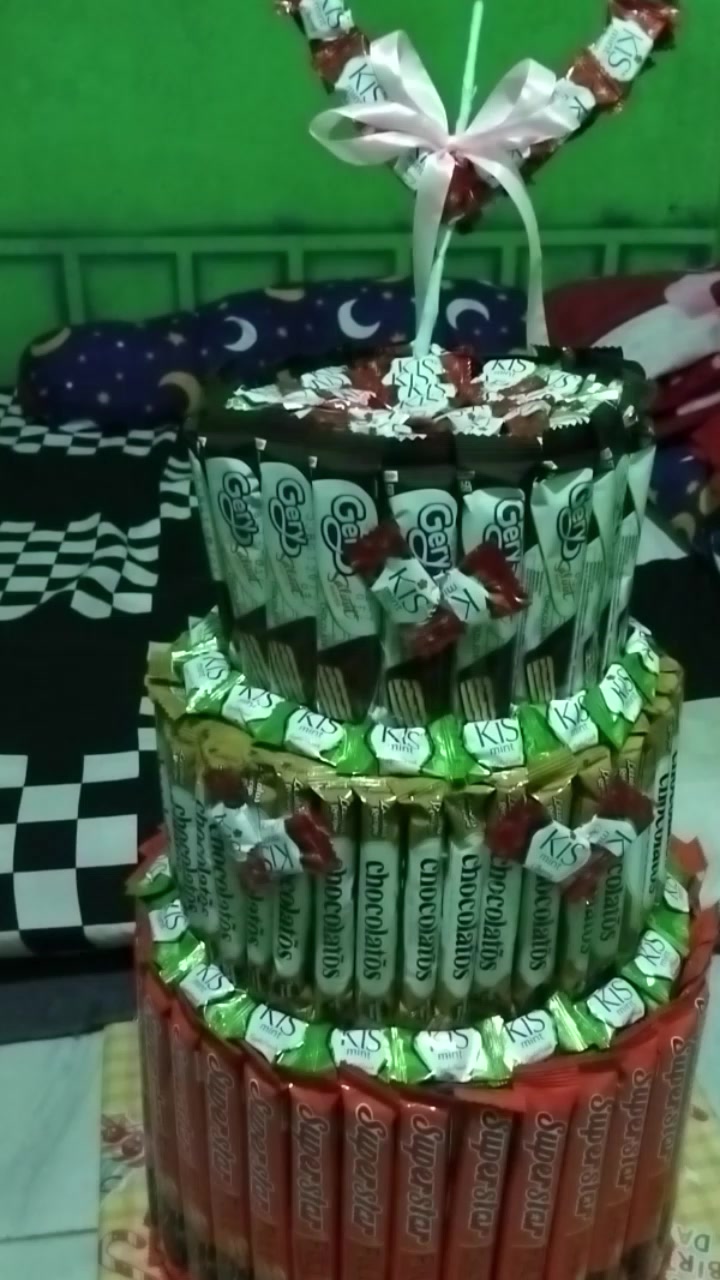 @Erzha348