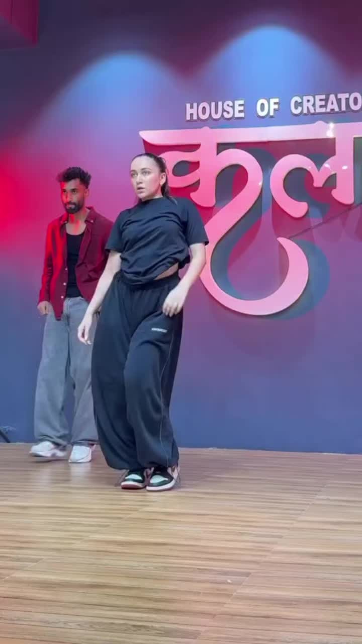 @CRAZY DANCING FACTORY💃🏿🕺