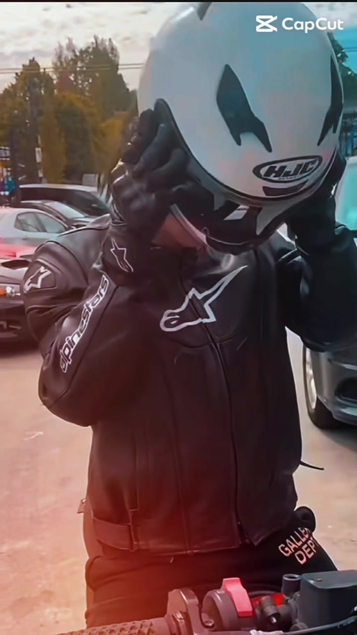 @Jojo Diaz