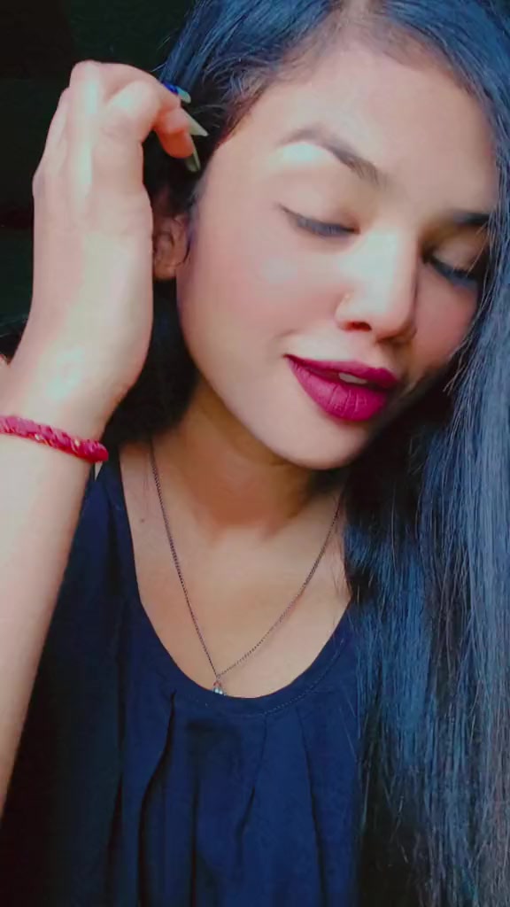 @_Vandhana🌺❤️