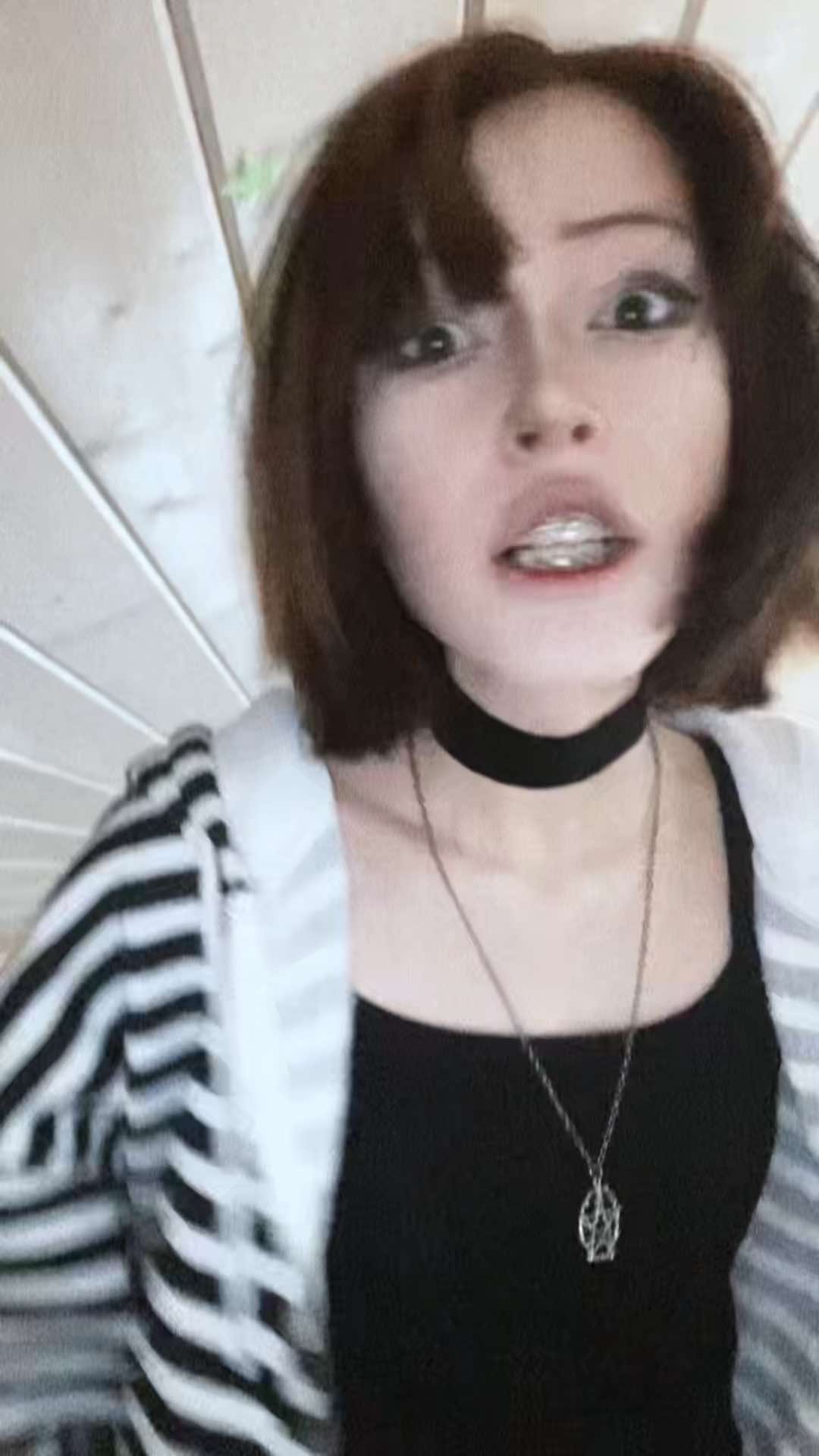 @Clownnnn