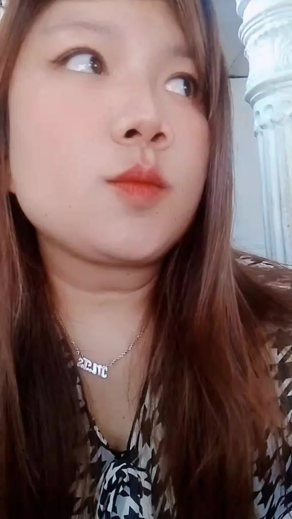 @🅾️ktaviany siLangit🌹