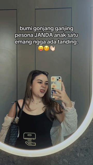 @ersitasariii🍒