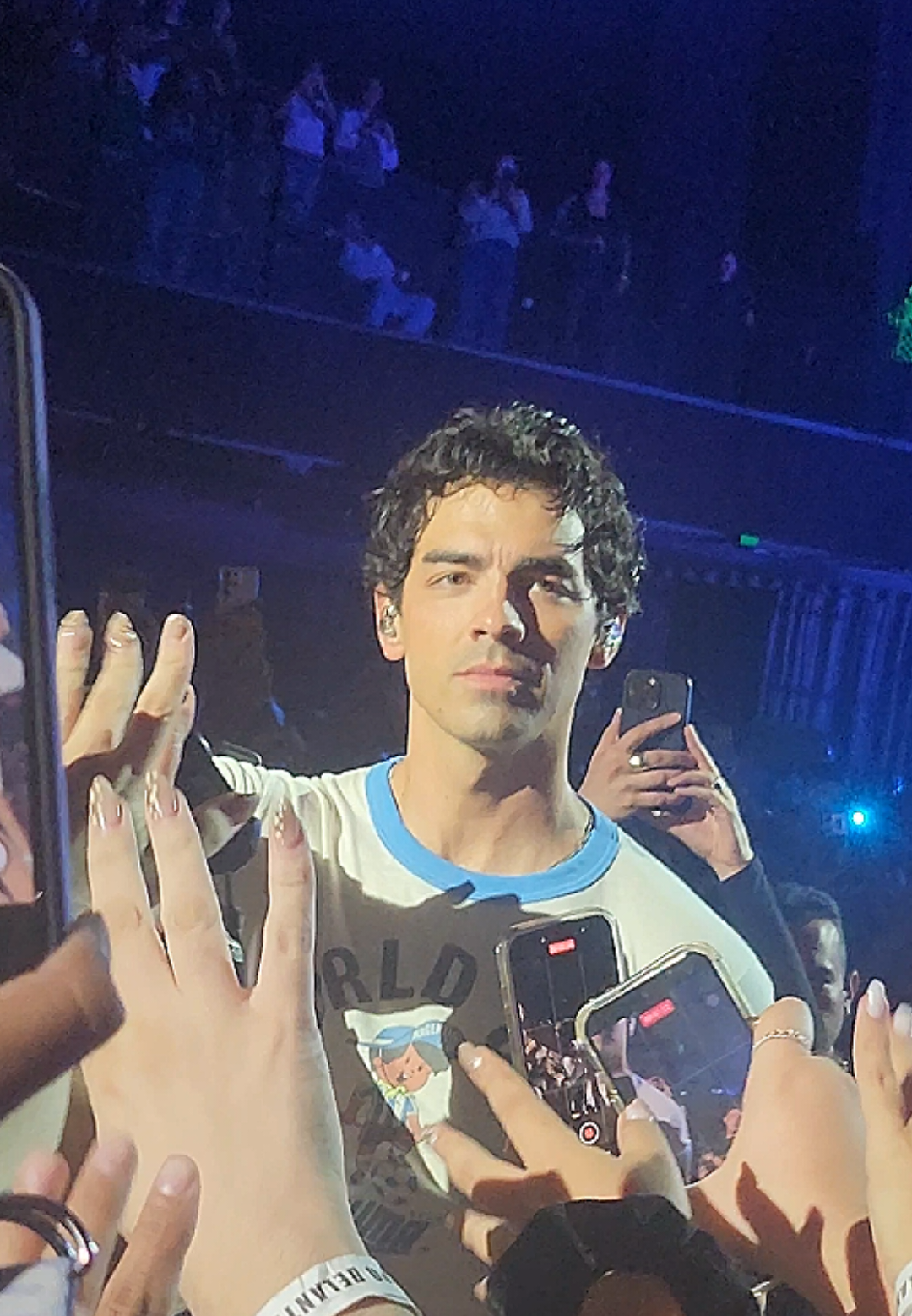 @Ayel&eacute;n 🇦🇷