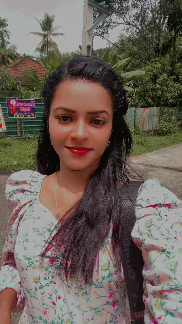 @_janani_